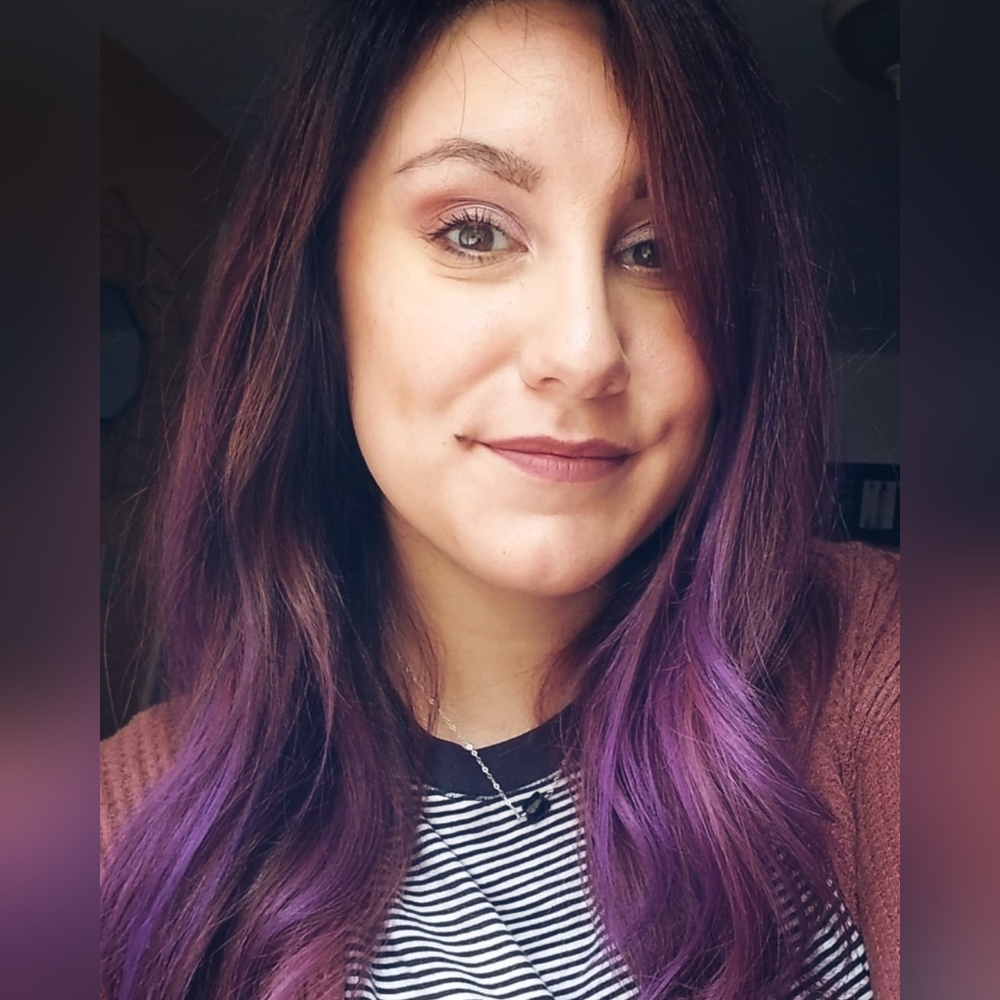 Meet your Posher, Claire